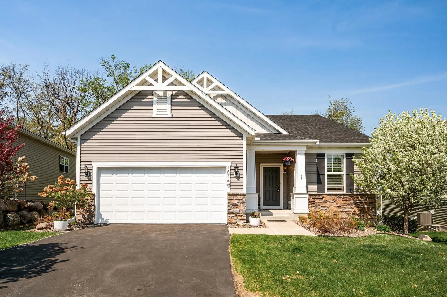 14140 56th Avenue, Plymouth, MN 55446