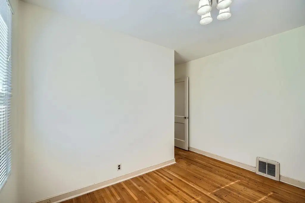 3933 Zarthan Avenue, Saint Louis Park, MN 55416