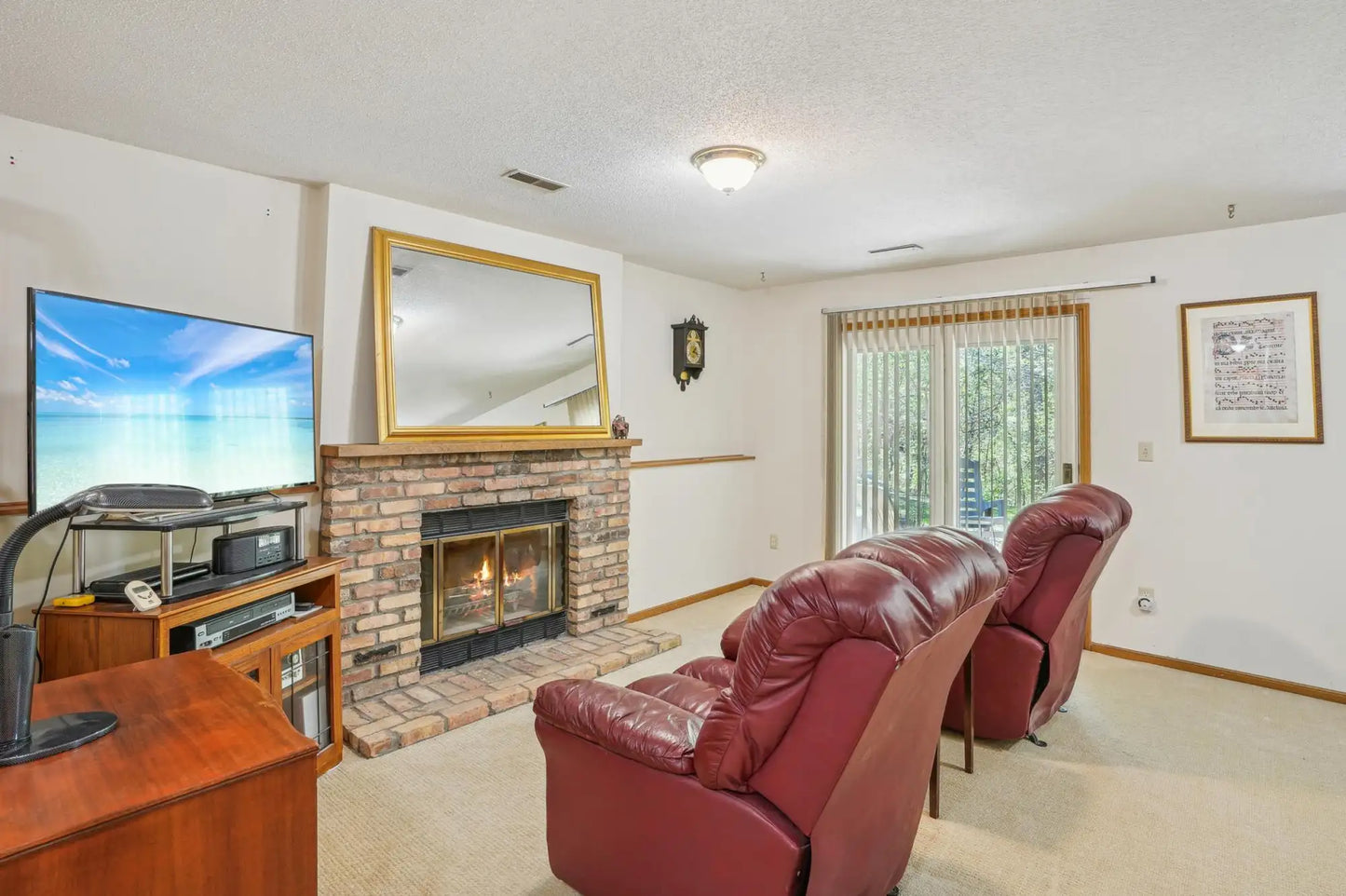 6637 Falstaff Road, Woodbury, MN 55125