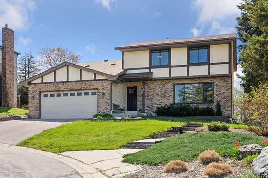 335 18th Avenue, South Saint Paul, MN 55075