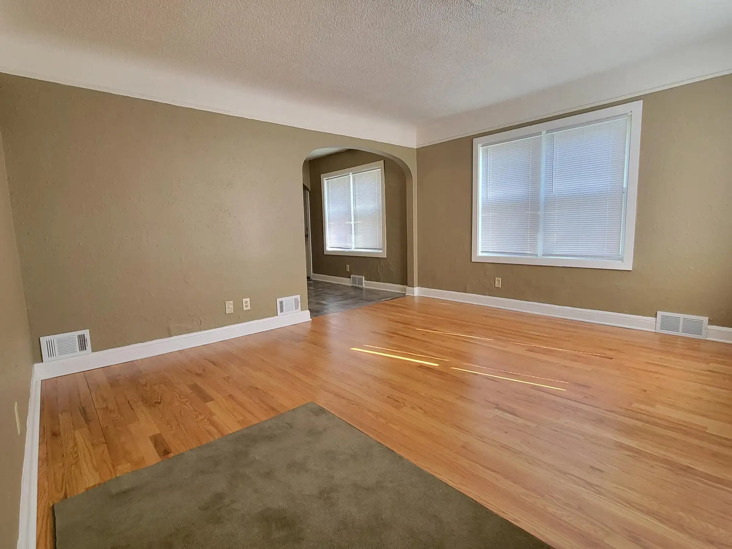 3440 Penn Avenue, Minneapolis, MN 55412