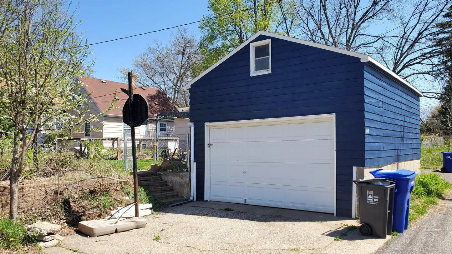 2048 4th Street, Saint Paul, MN 55119