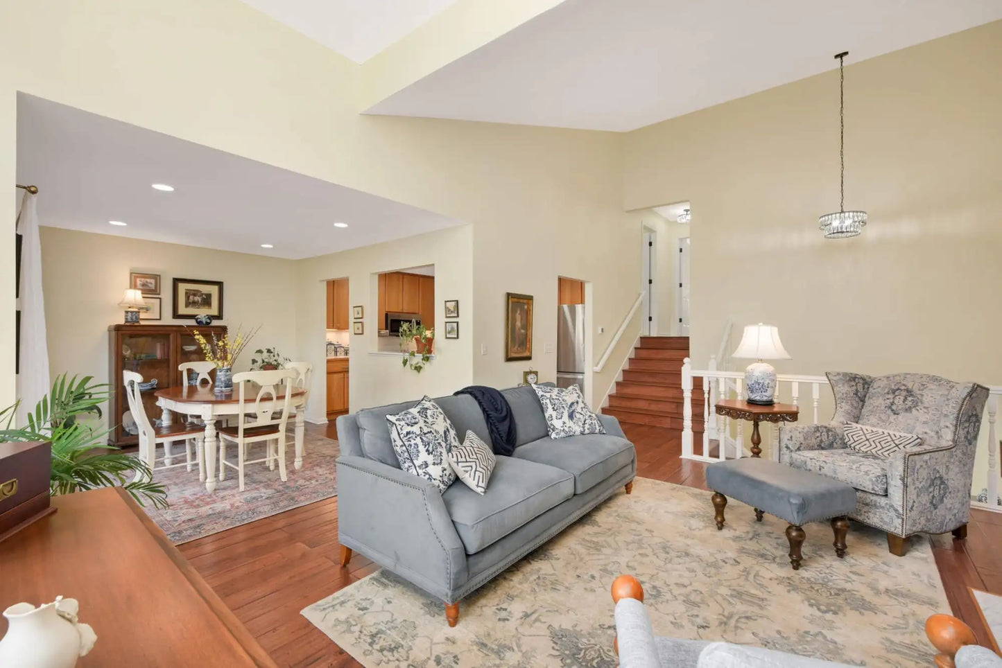 2247 Sherwood Court, Minnetonka, MN 55305