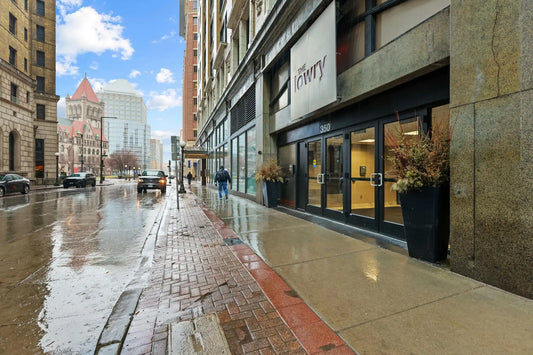 350 Saint Peter Street, Saint Paul, MN 55102