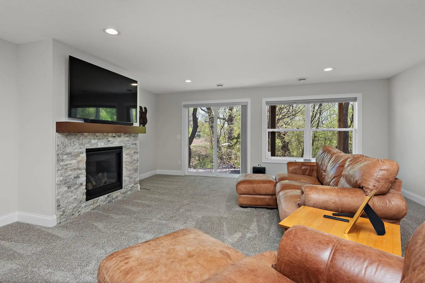 422 Overlook Circle, Saint Michael, MN 55376