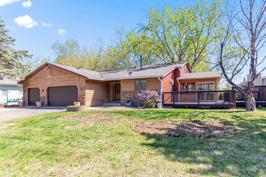 14790 Dundee Avenue, Apple Valley, MN 55124