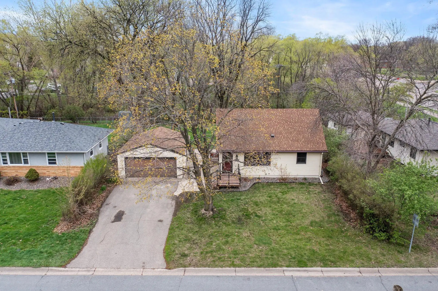 4209 Diamond Drive, Eagan, MN 55122