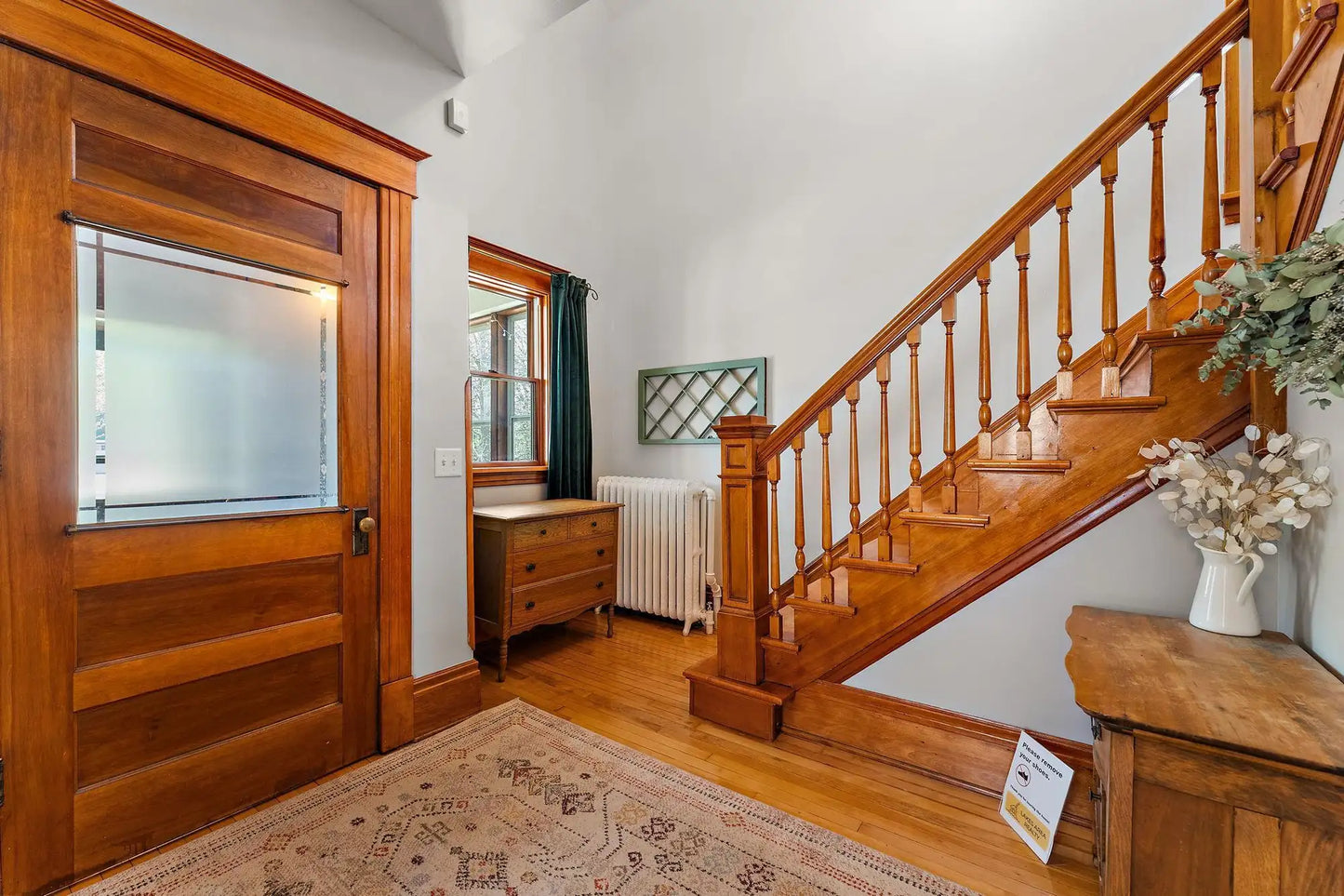 1503 Hague Avenue, Saint Paul, MN 55104