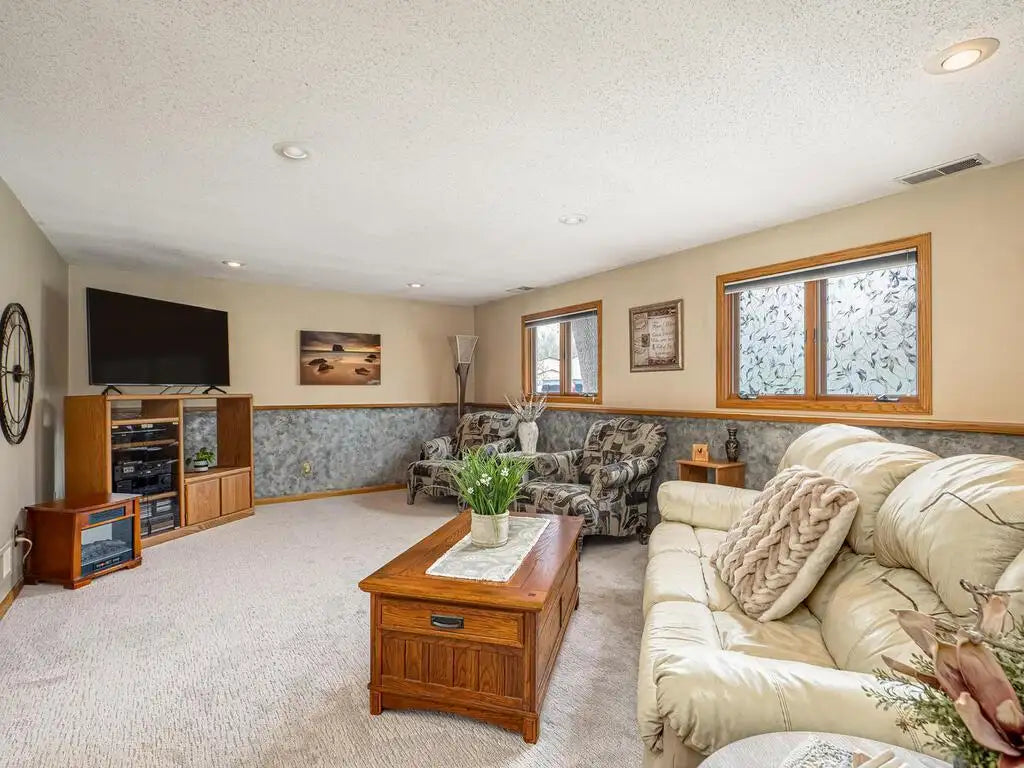 12033 Robin Road, Maple Grove, MN 55369