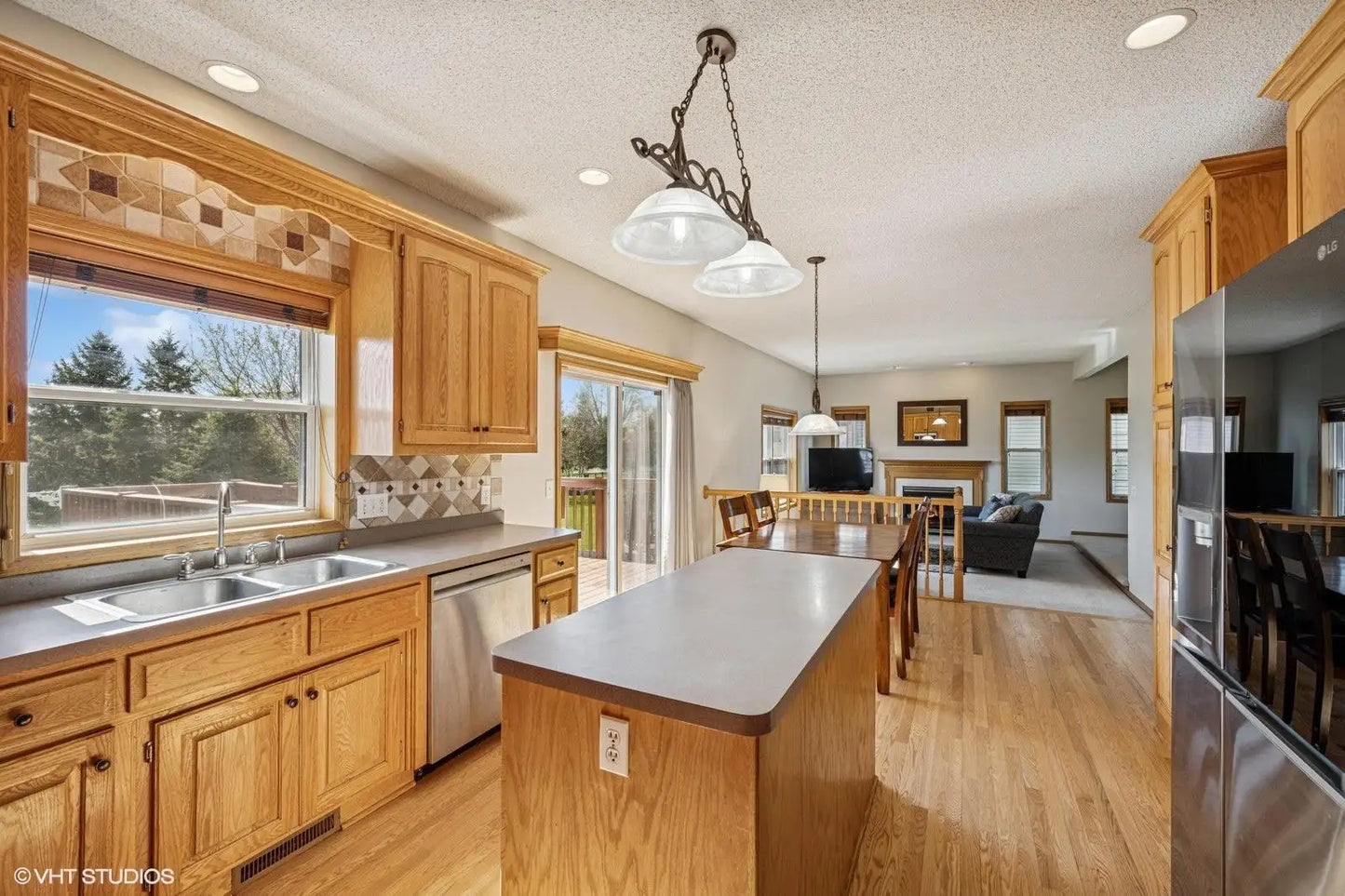 13984 Starlite Drive, Rogers, MN 55374