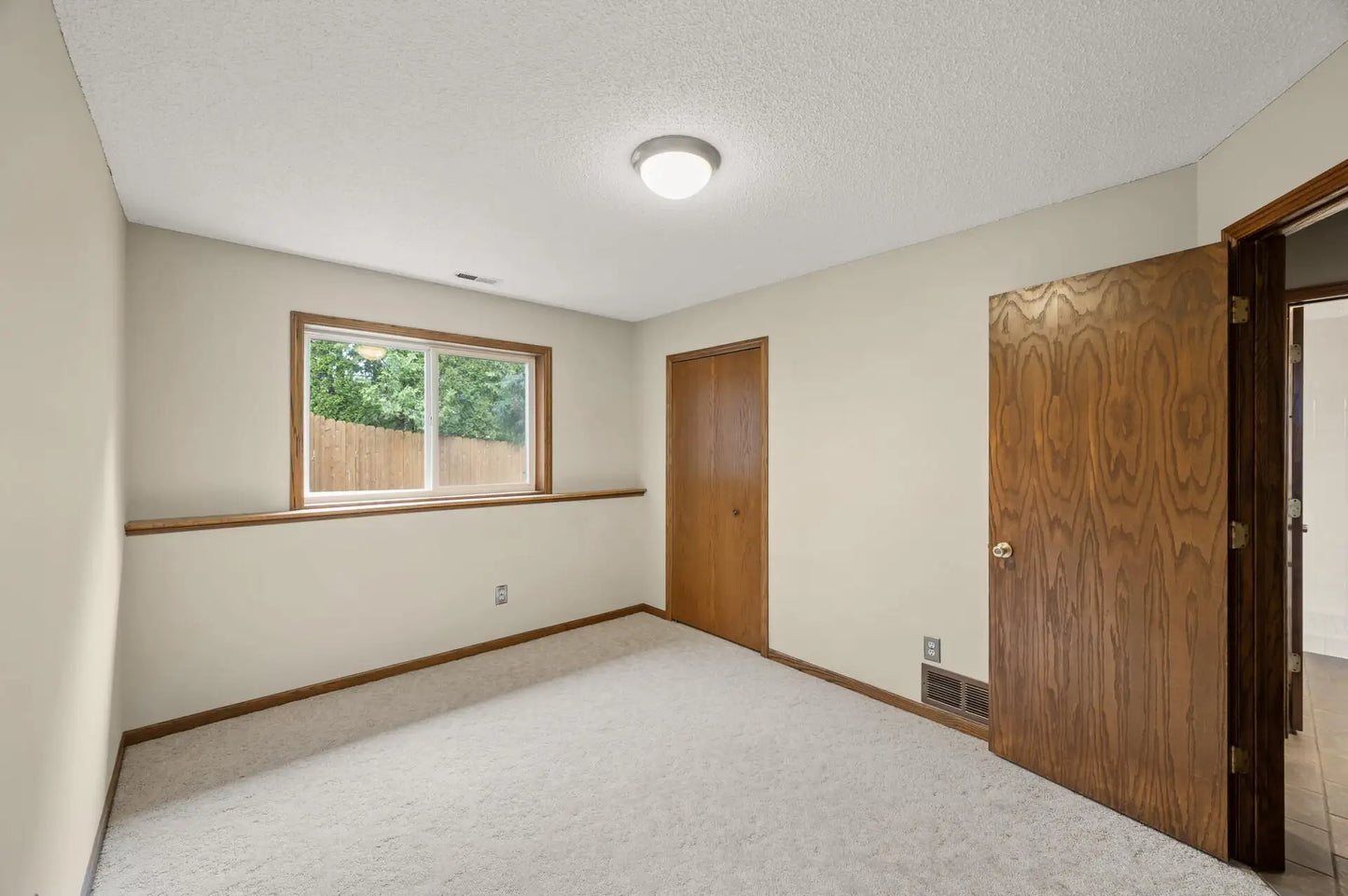 6252 147th Street, Hugo, MN 55038