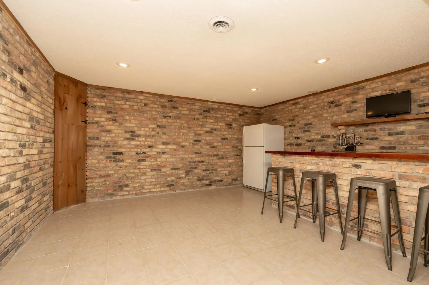 3333 Hillsboro Avenue, New Hope, MN 55427