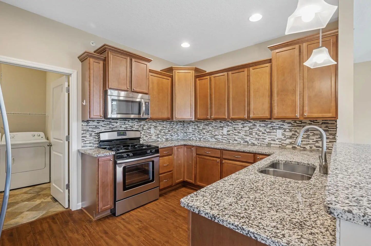 1323 Lylewood Parkway, Carver, MN 55315