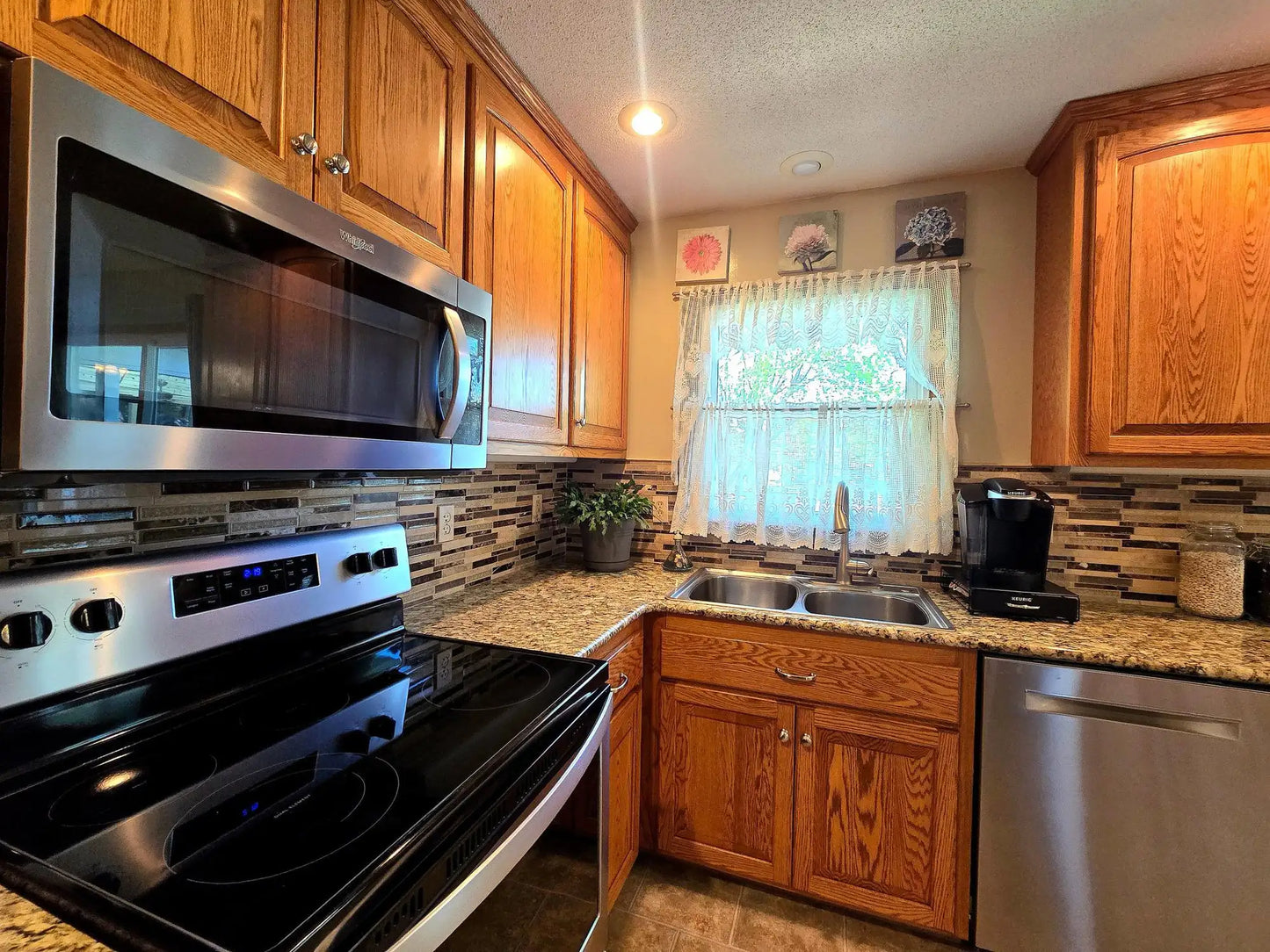 8047 Ingleside Avenue, Cottage Grove, MN 55016