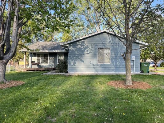 7940 Xerxes Avenue, Brooklyn Park, MN 55444
