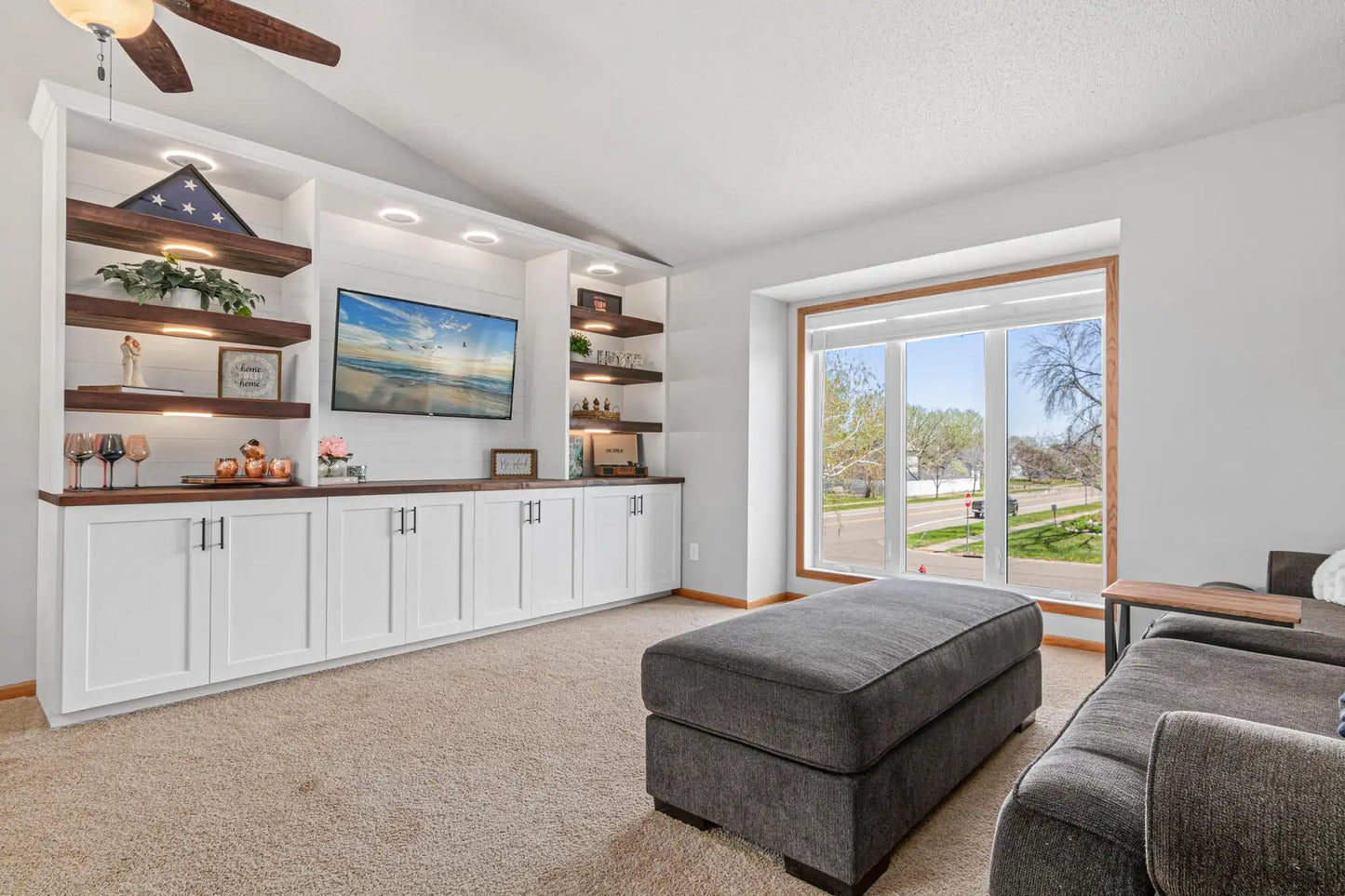 15705 Hannover Path, Apple Valley, MN 55124