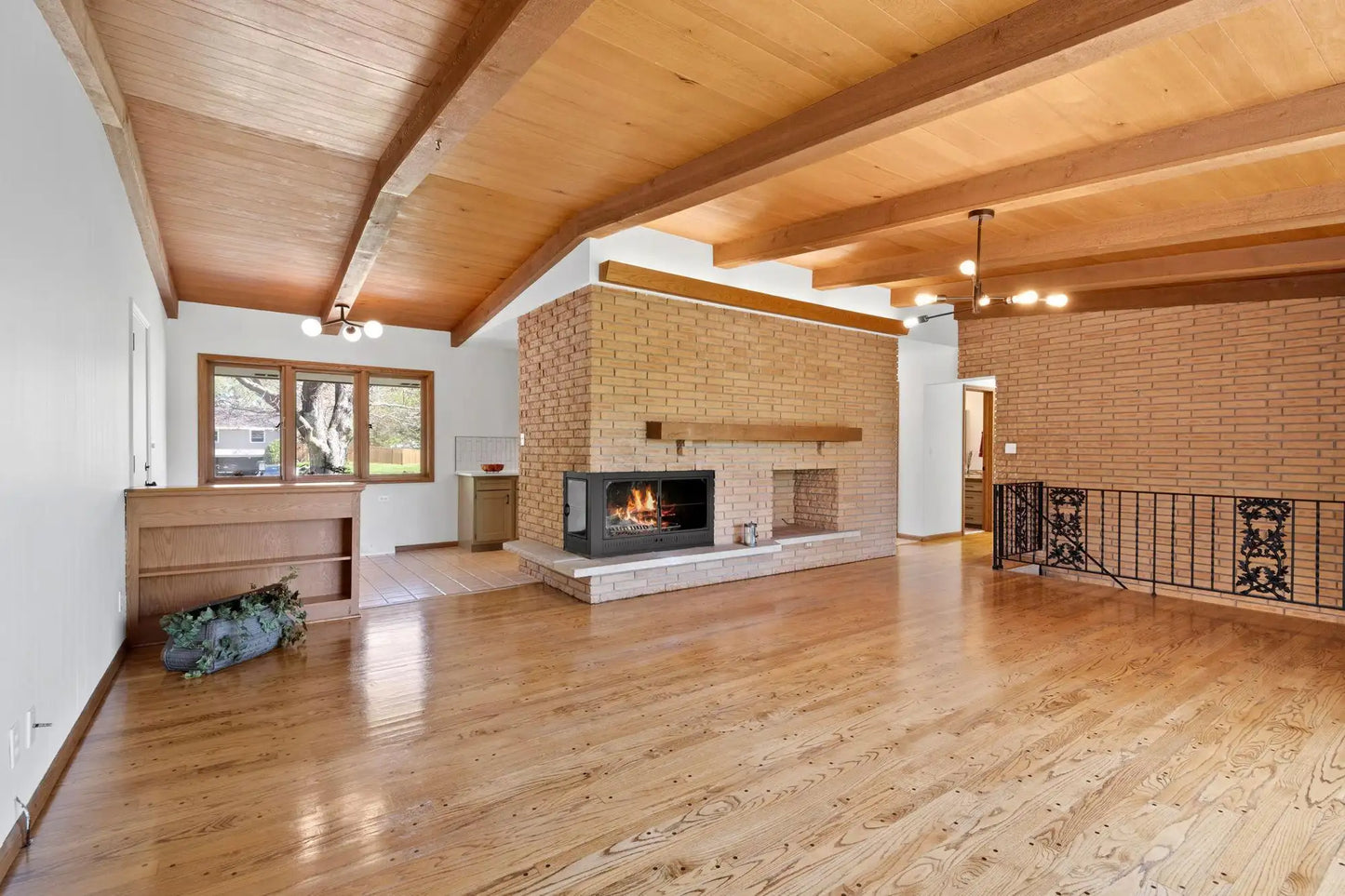 5754 Holiday Court, Minnetonka, MN 55345