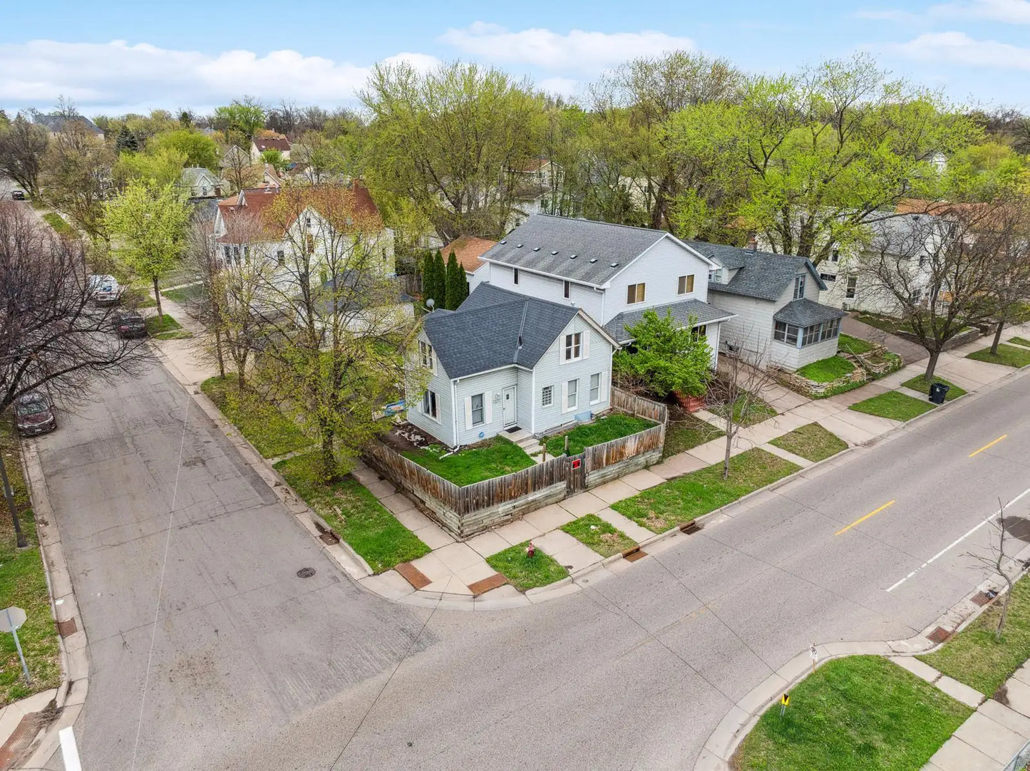 879 3rd Street, Saint Paul, MN 55106