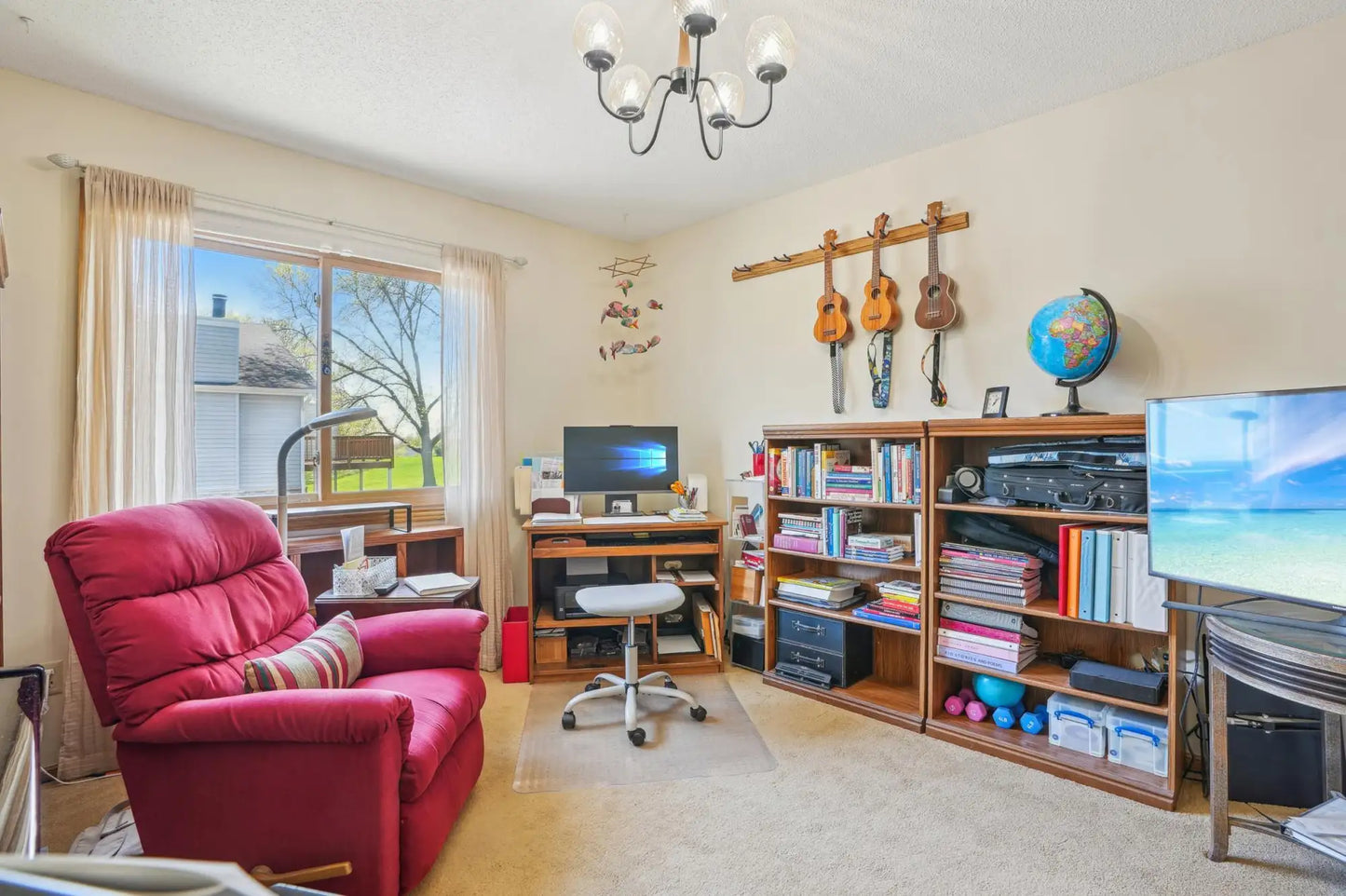 6637 Falstaff Road, Woodbury, MN 55125
