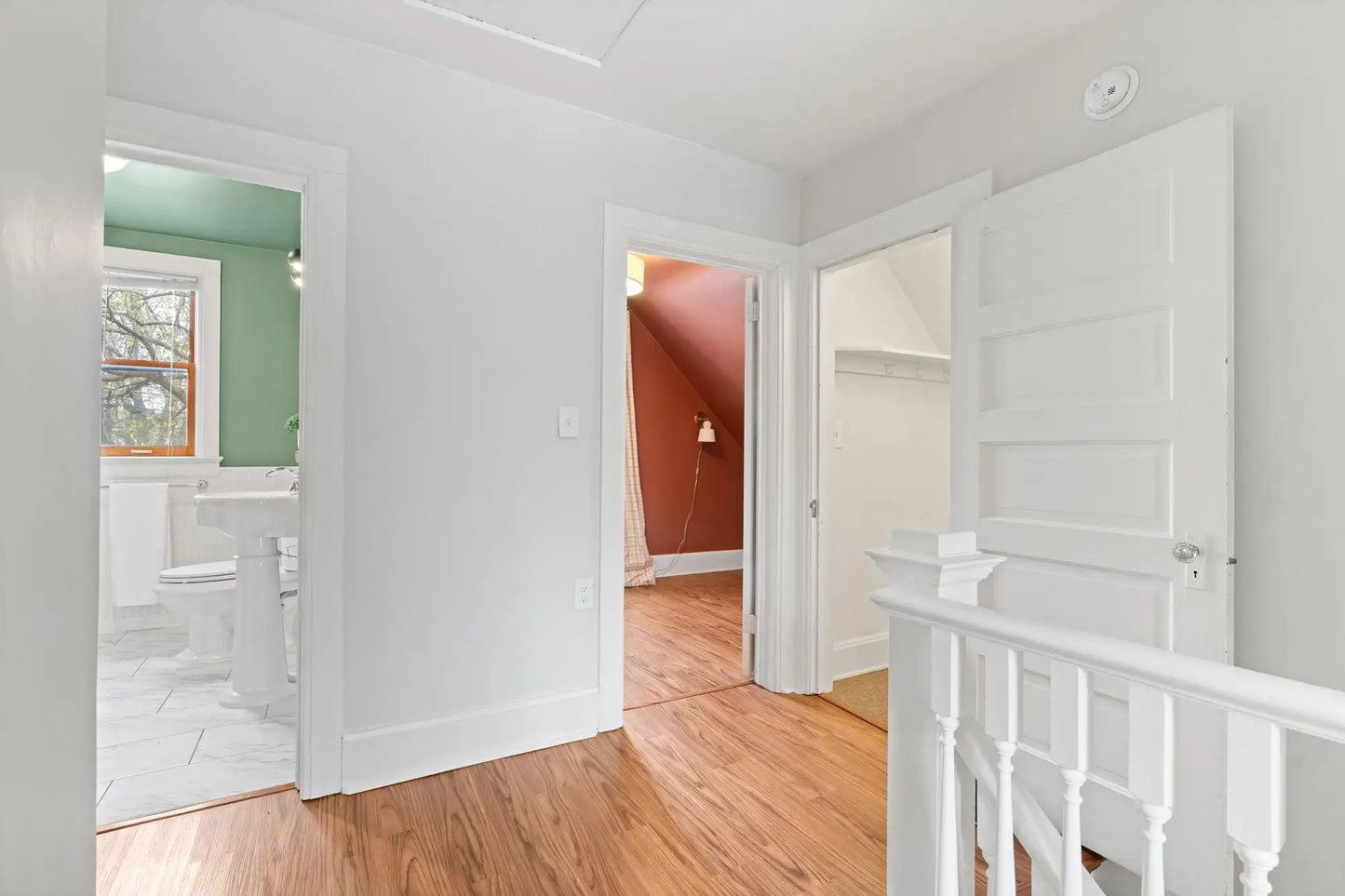 1033 Churchill Street, Saint Paul, MN 55103