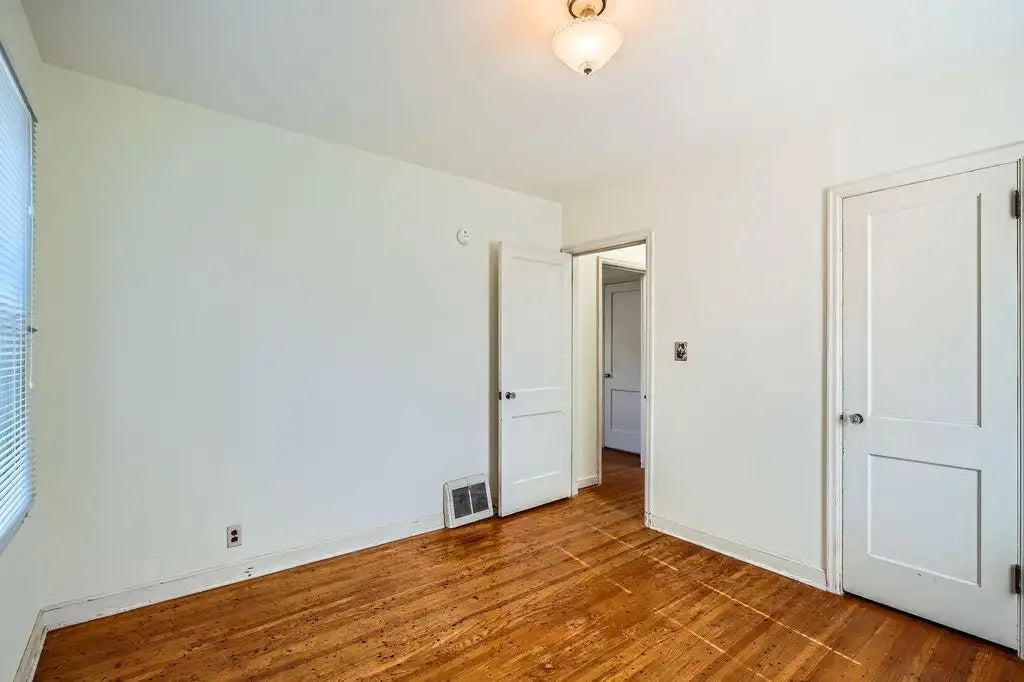 3933 Zarthan Avenue, Saint Louis Park, MN 55416