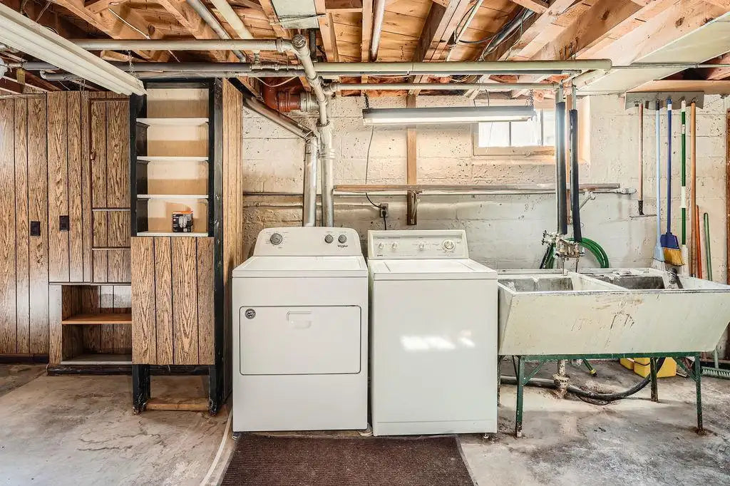 3933 Zarthan Avenue, Saint Louis Park, MN 55416