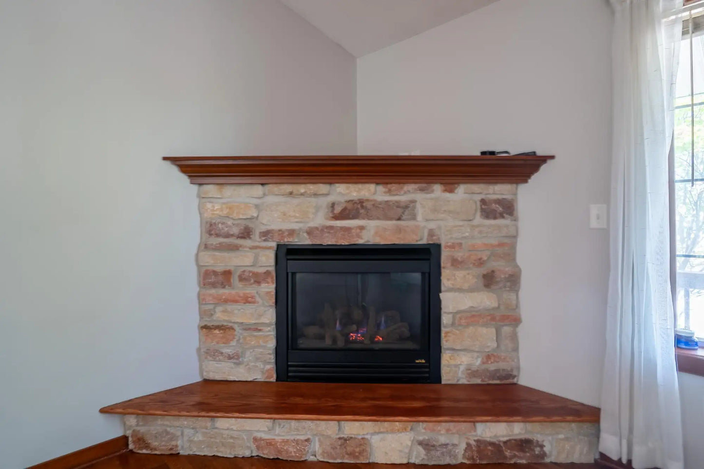 1550 Lincoln Park Drive, South Saint Paul, MN 55075