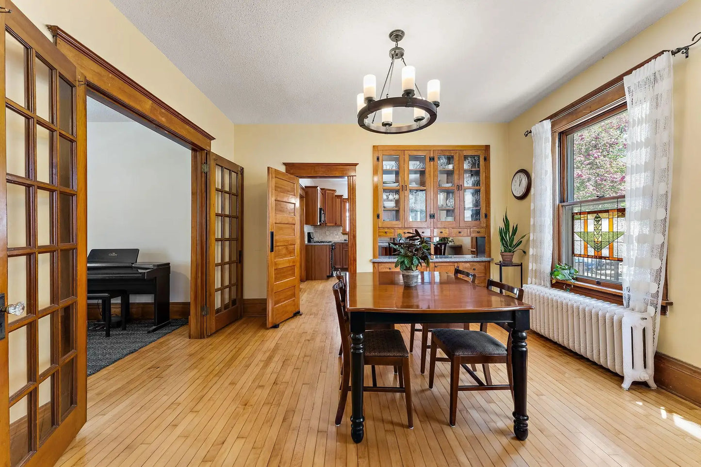 1503 Hague Avenue, Saint Paul, MN 55104