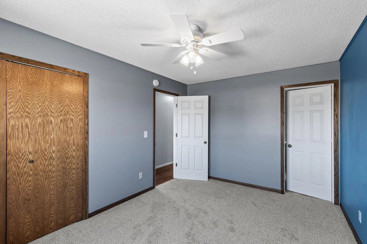 7165 Unity Avenue, Brooklyn Center, MN 55429