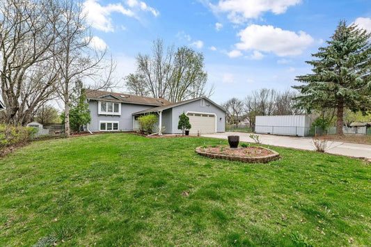 4253 140th Street, Savage, MN 55378