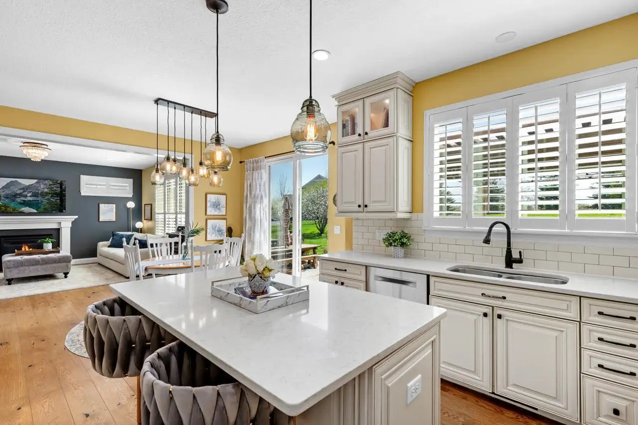 3912 Campello Curve, Chaska, MN 55318