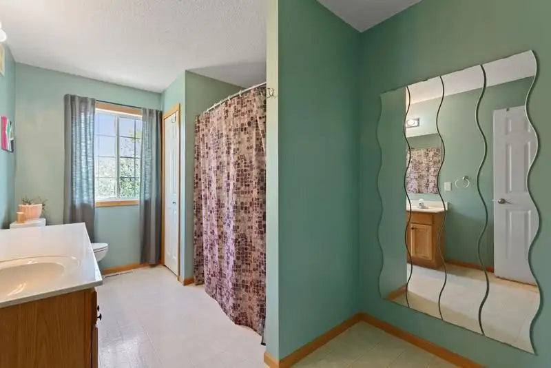 17904 69th Place, Maple Grove, MN 55311
