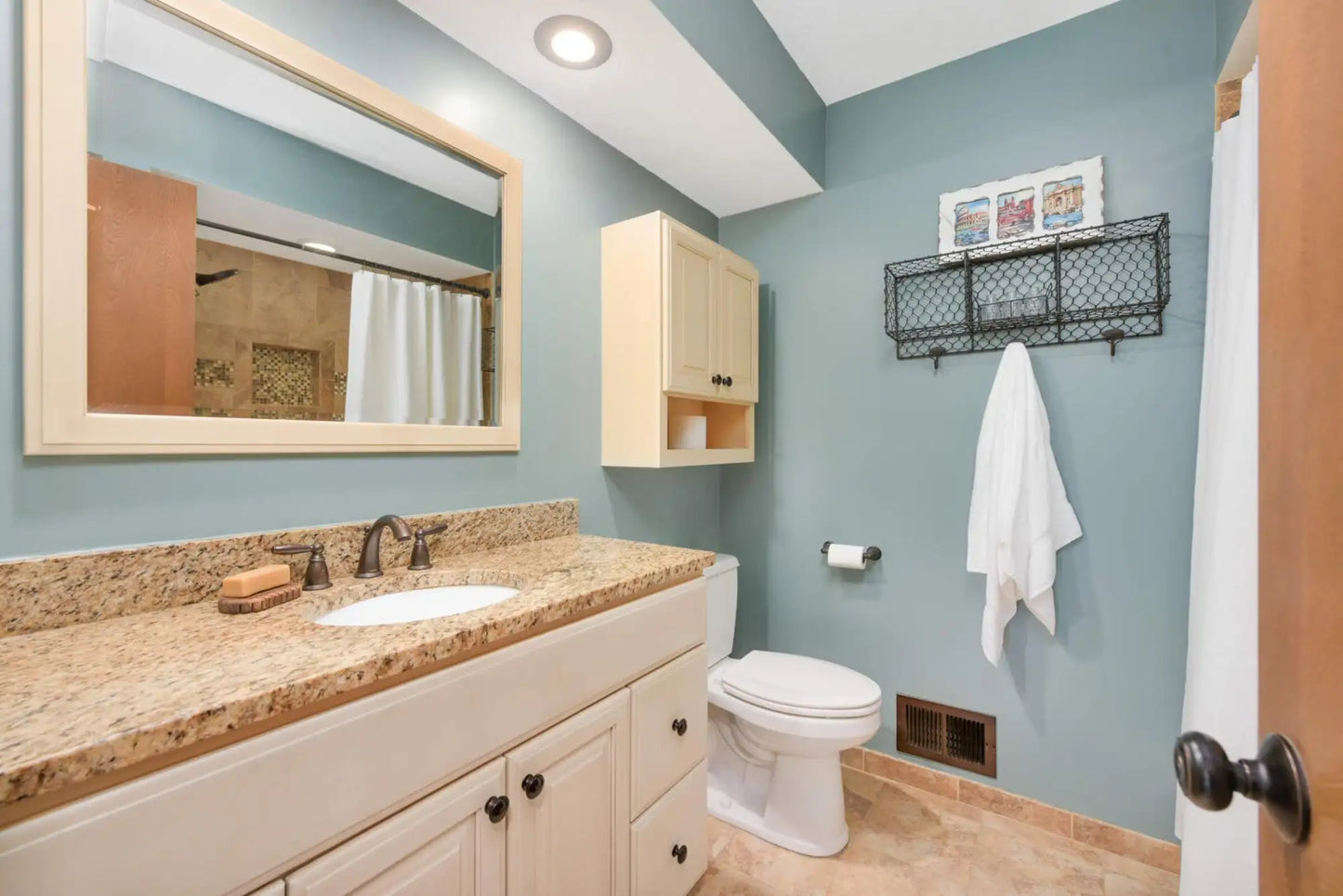 12730 Portland Circle, Burnsville, MN 55337