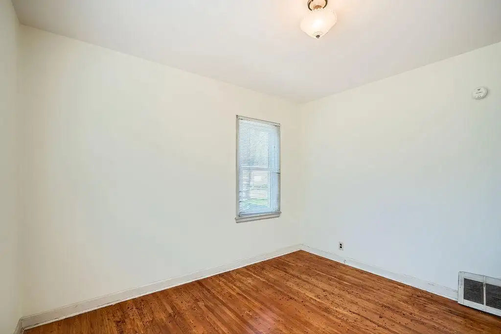 3933 Zarthan Avenue, Saint Louis Park, MN 55416