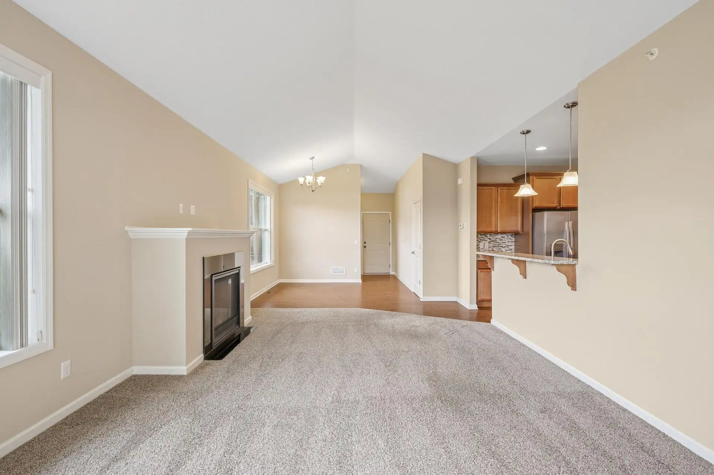 1323 Lylewood Parkway, Carver, MN 55315