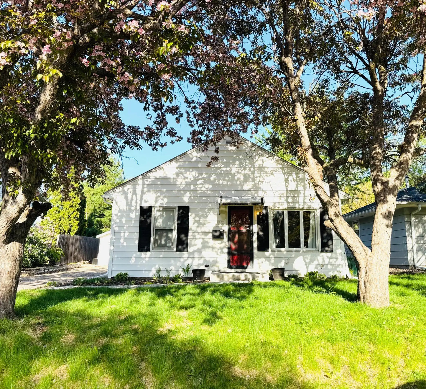 6915 11th Avenue, Richfield, MN 55423