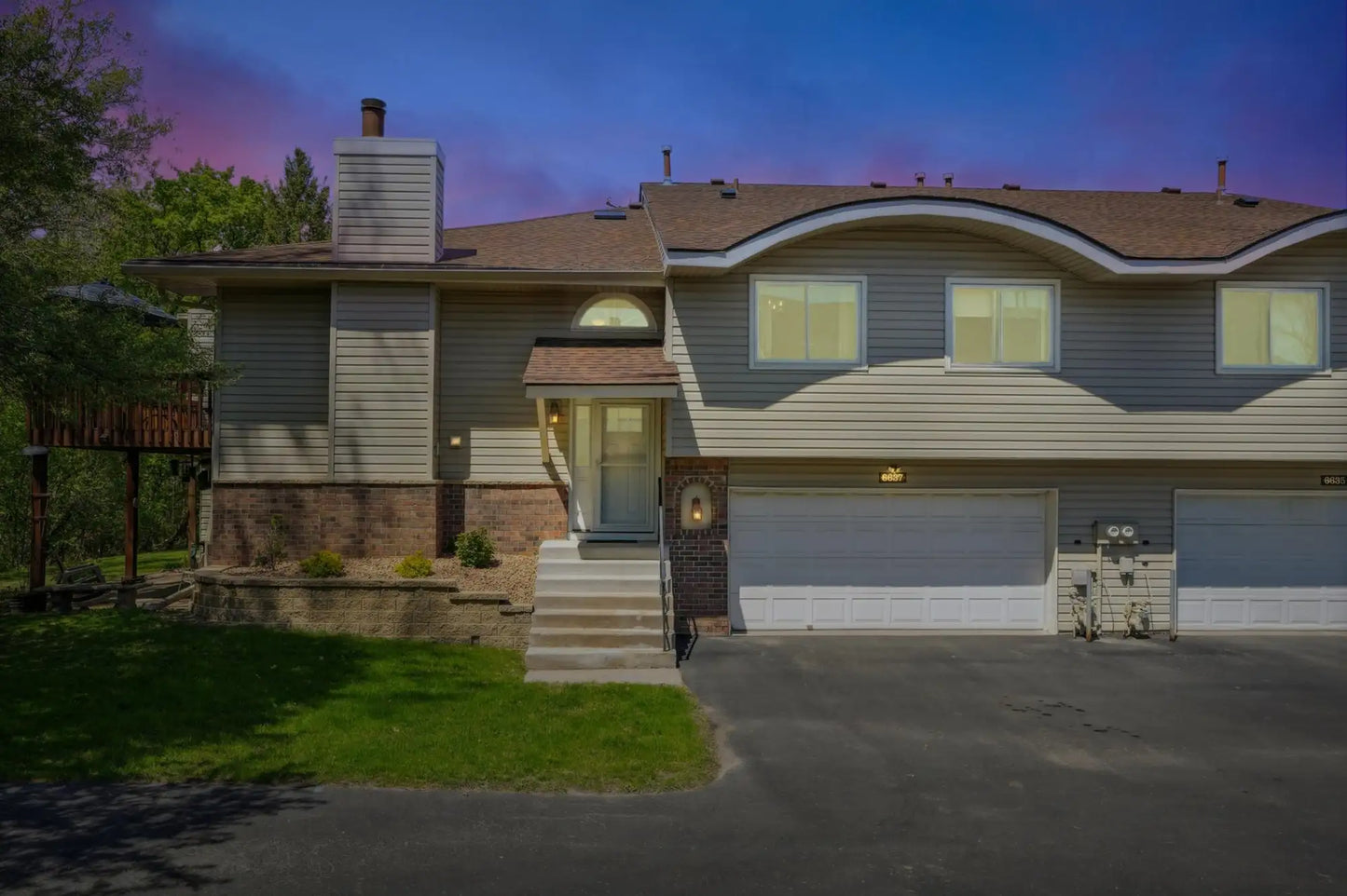 6637 Falstaff Road, Woodbury, MN 55125
