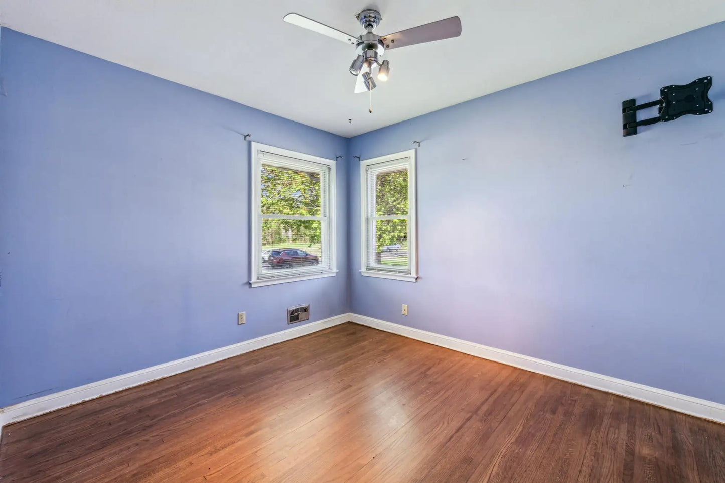 4550 Halifax Avenue, Robbinsdale, MN 55422