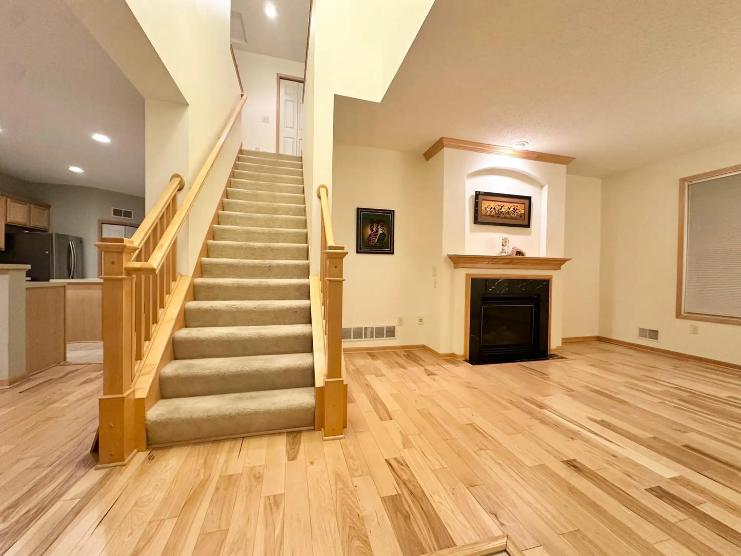 4553 Victor Path, Hugo, MN 55038