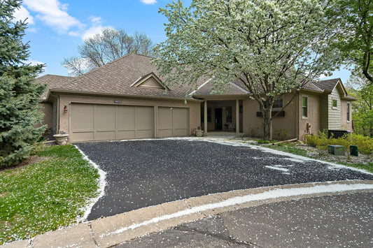 19010 Ashcroft Circle, Minnetonka, MN 55345