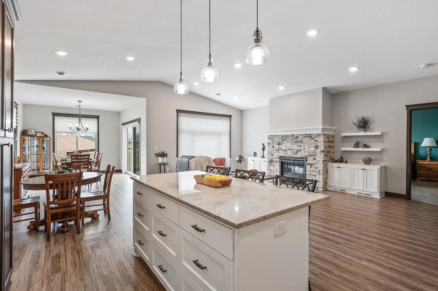 31686 Newport Curve, Lindstrom, MN 55045
