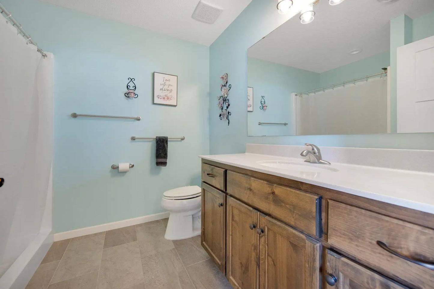 552 Roosevelt Street, Cambridge, MN 55008
