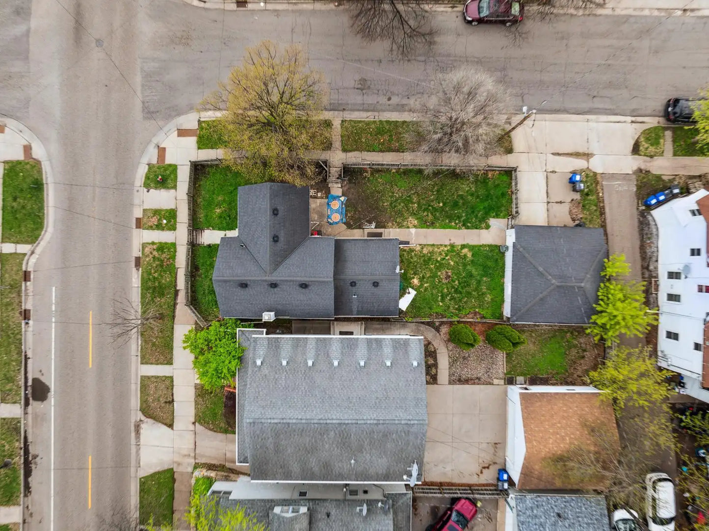 879 3rd Street, Saint Paul, MN 55106