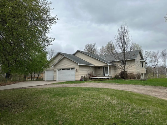 14101 202nd Avenue, Elk River, MN 55330