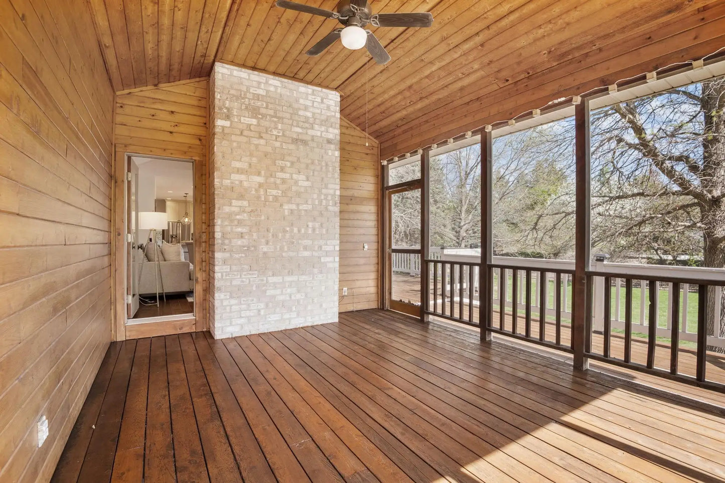 9137 Edinburgh Lane, Woodbury, MN 55125