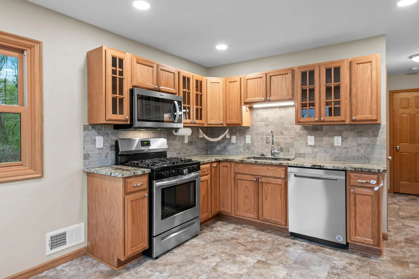 4209 Diamond Drive, Eagan, MN 55122