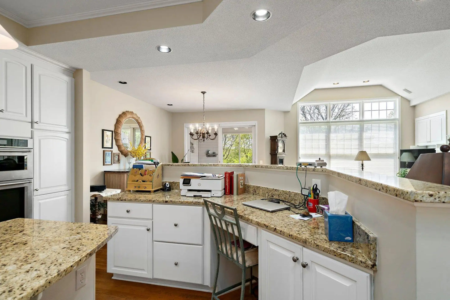 19010 Ashcroft Circle, Minnetonka, MN 55345