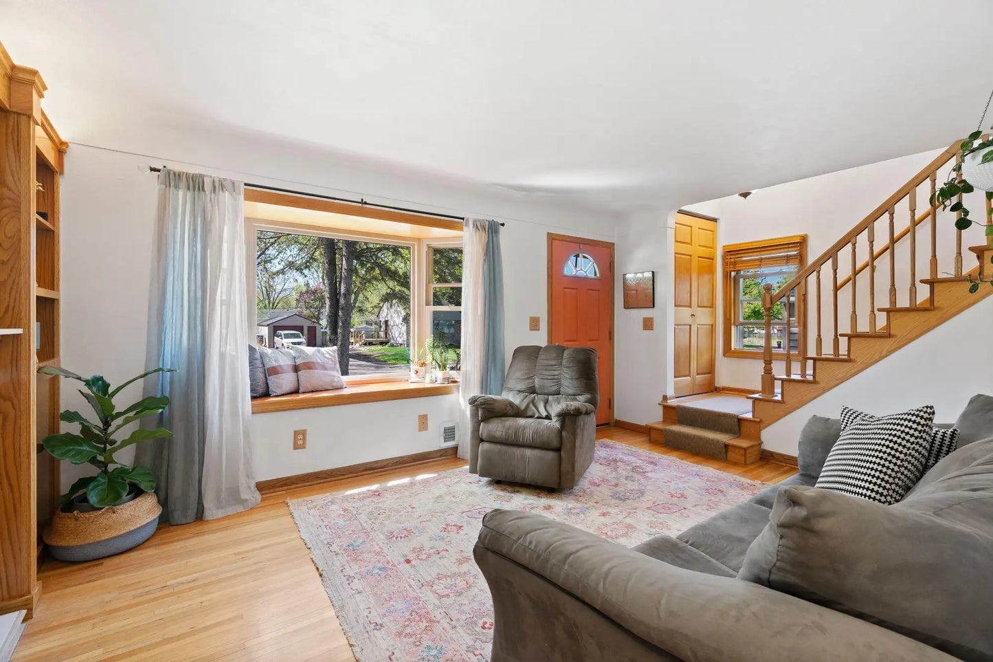 1832 Cedar Drive, New Brighton, MN 55112