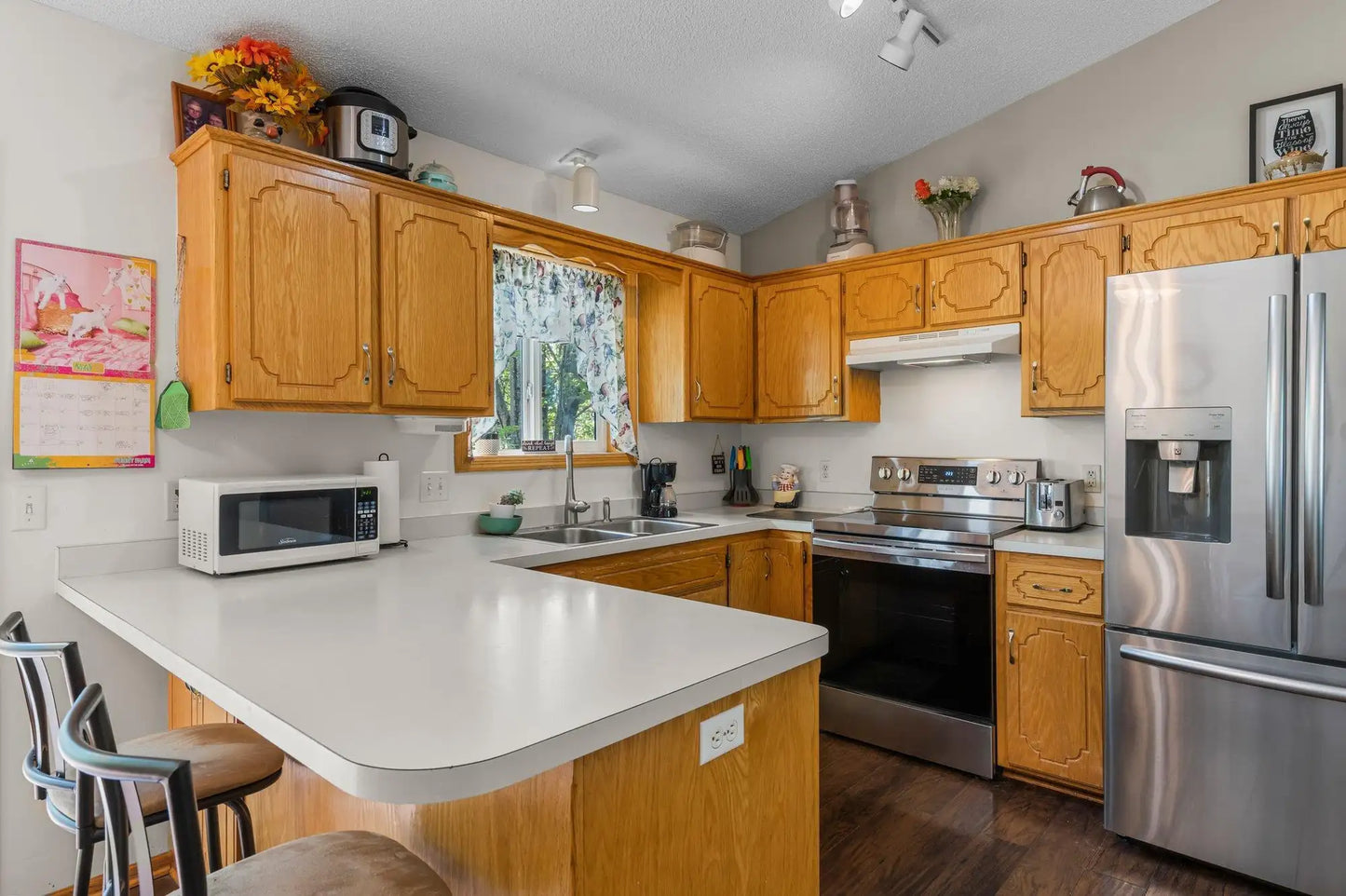1145 Joes Lake Road, Cambridge, MN 55008