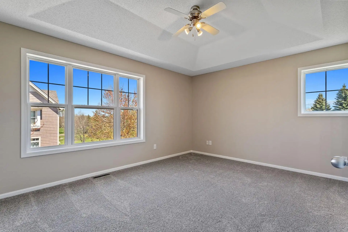 3611 Hazel Trail, Woodbury, MN 55129